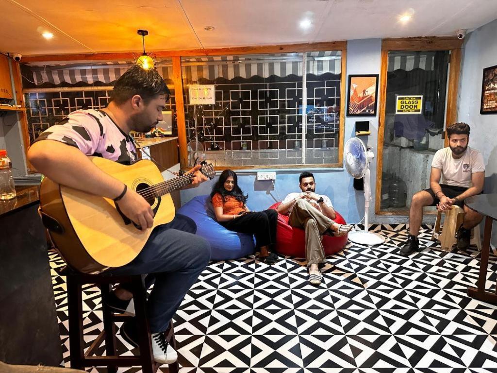 Stay Villa Hostel For Male And Female Mumbai Bagian luar foto