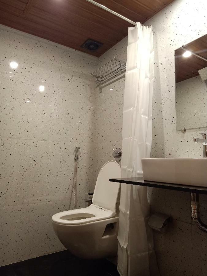 Stay Villa Hostel For Male And Female Mumbai Bagian luar foto