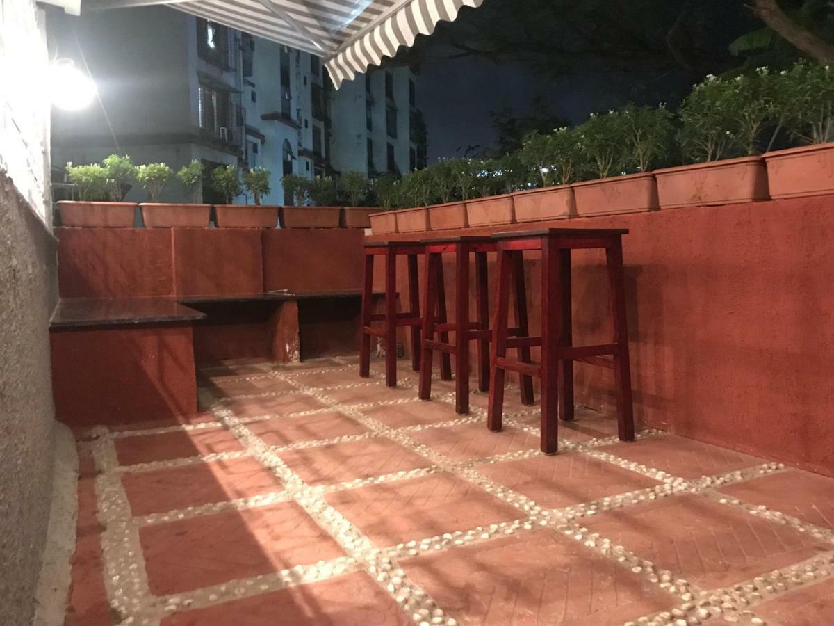 Stay Villa Hostel For Male And Female Mumbai Bagian luar foto