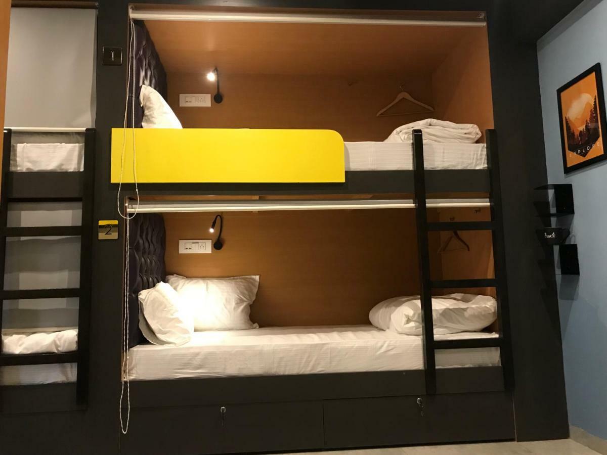 Stay Villa Hostel For Male And Female Mumbai Bagian luar foto